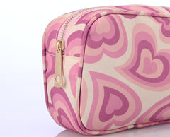 حقيبة مكياج القلوب