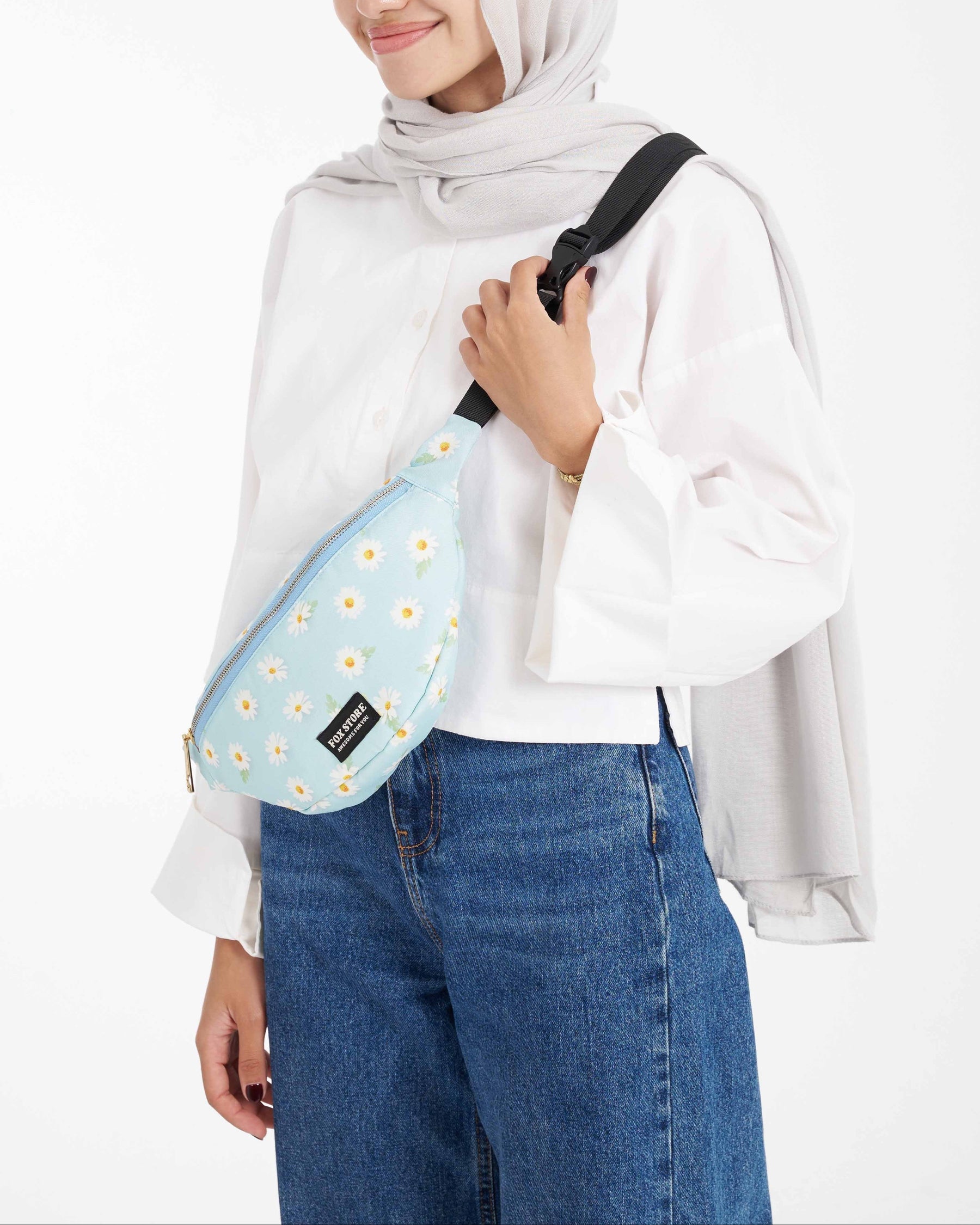 Baby Blue Dasiy Flower Waist Bag
