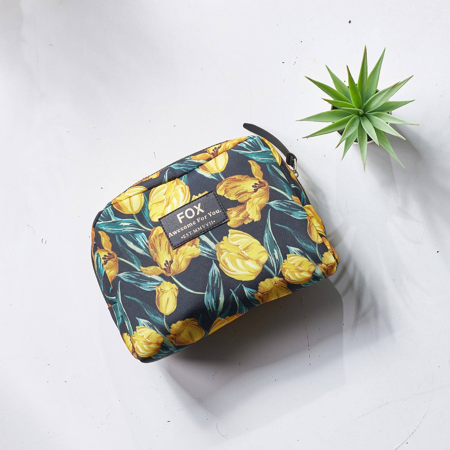 Tulip MakeupBag