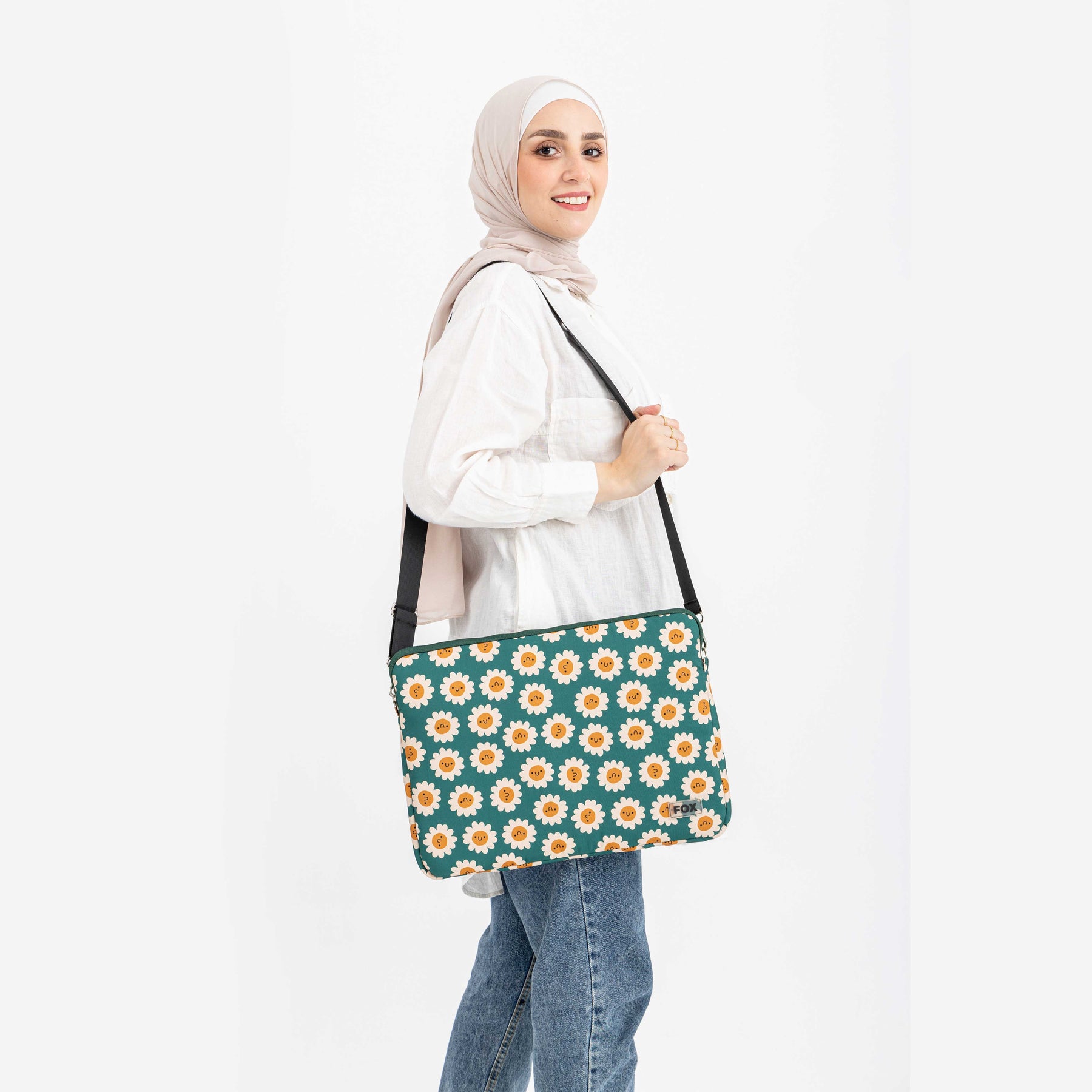 green daisy flower Laptop Sleeve