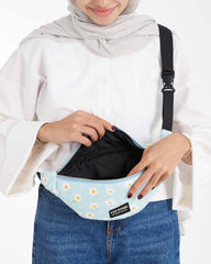 Baby Blue Dasiy Flower Waist Bag
